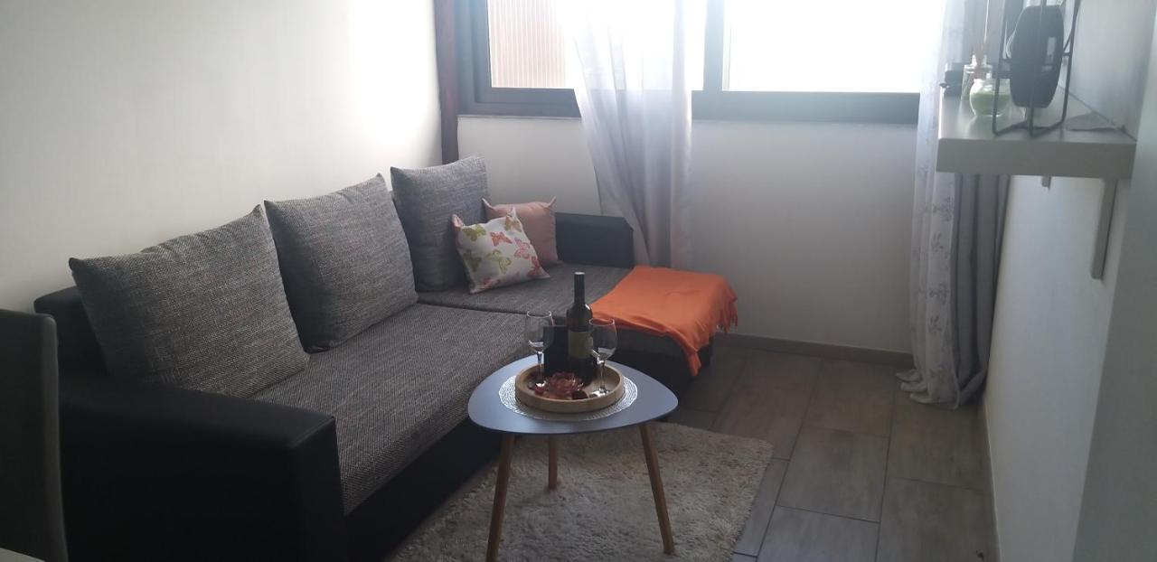 Apartma Matjaz โคเปร์ ภายนอก รูปภาพ