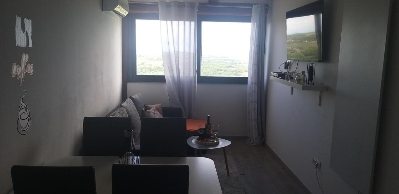 Apartma Matjaz โคเปร์ ภายนอก รูปภาพ